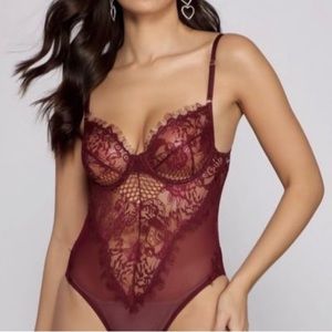 NEW!! Lingerie Bodysuit Size: S